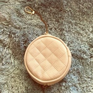 Forever 21 wallet/coin keeper