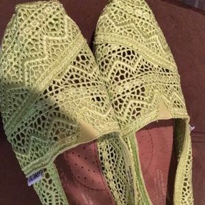 Green Crochet Toms NWOT