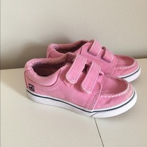 Sperry's Toddler size 7