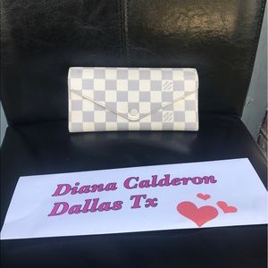 (SOLD)Authentic Louis Vuitton Josephine wallet