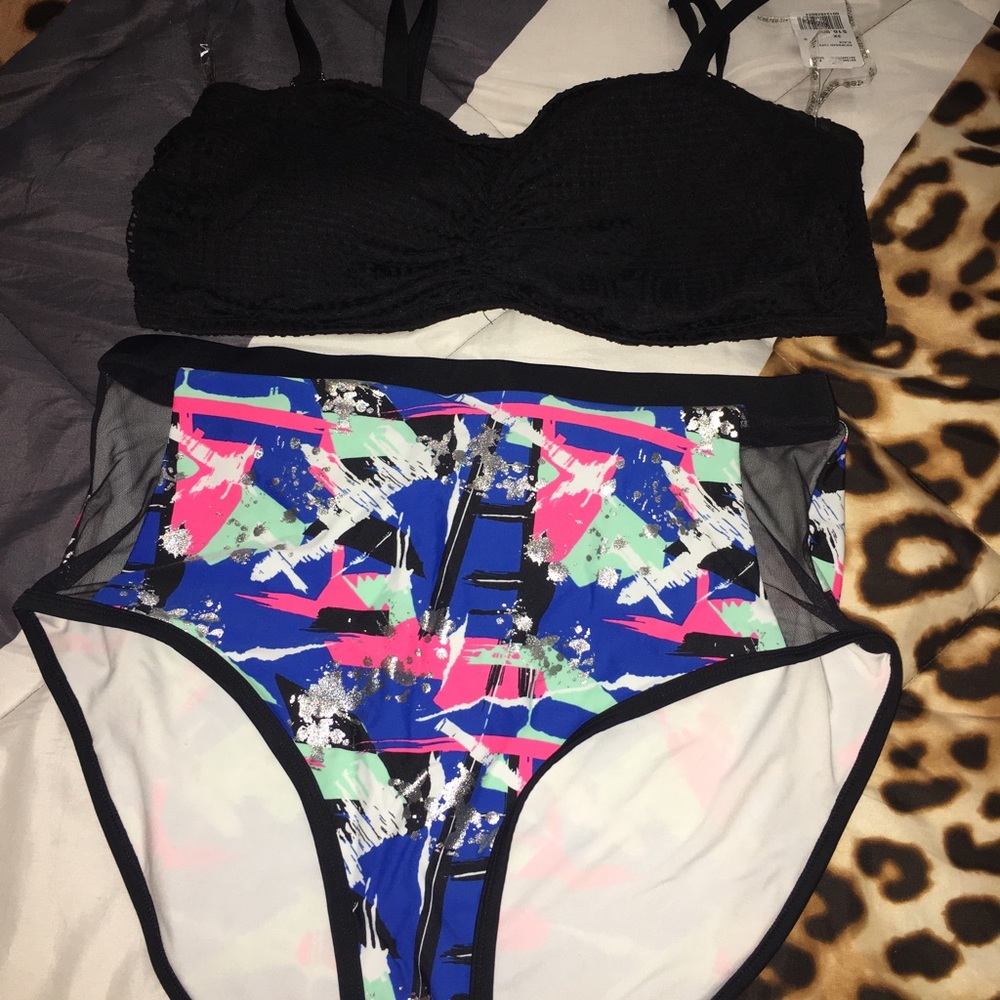 Plus size 2-piece swimsuit