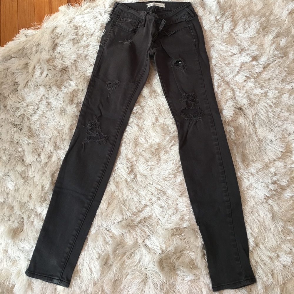Bullhead Ripped Jeans - Picture 2 of 7