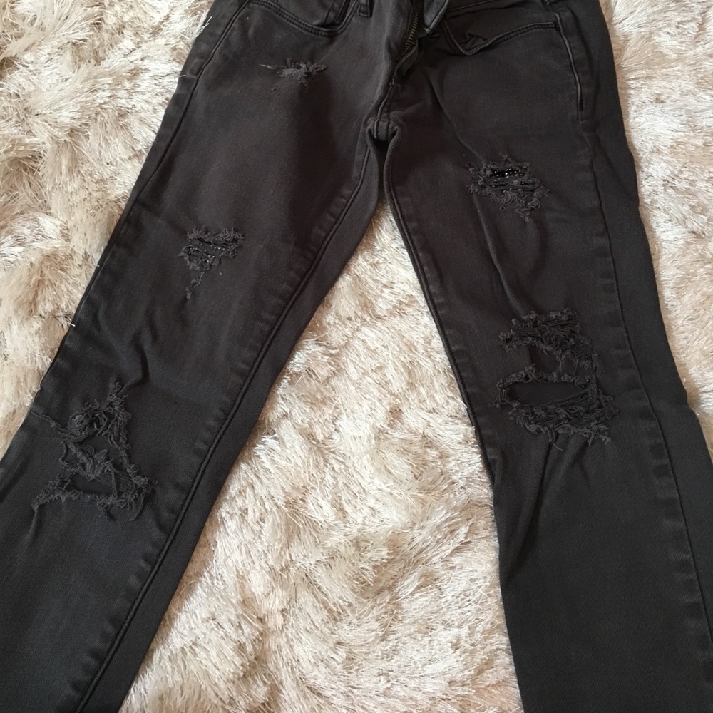 Bullhead Ripped Jeans - Picture 4 of 7