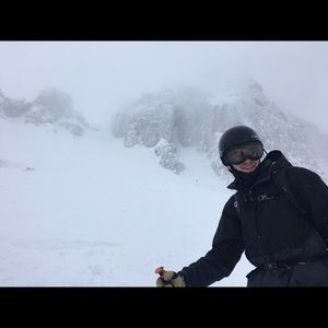 Meet your Posher, Logan