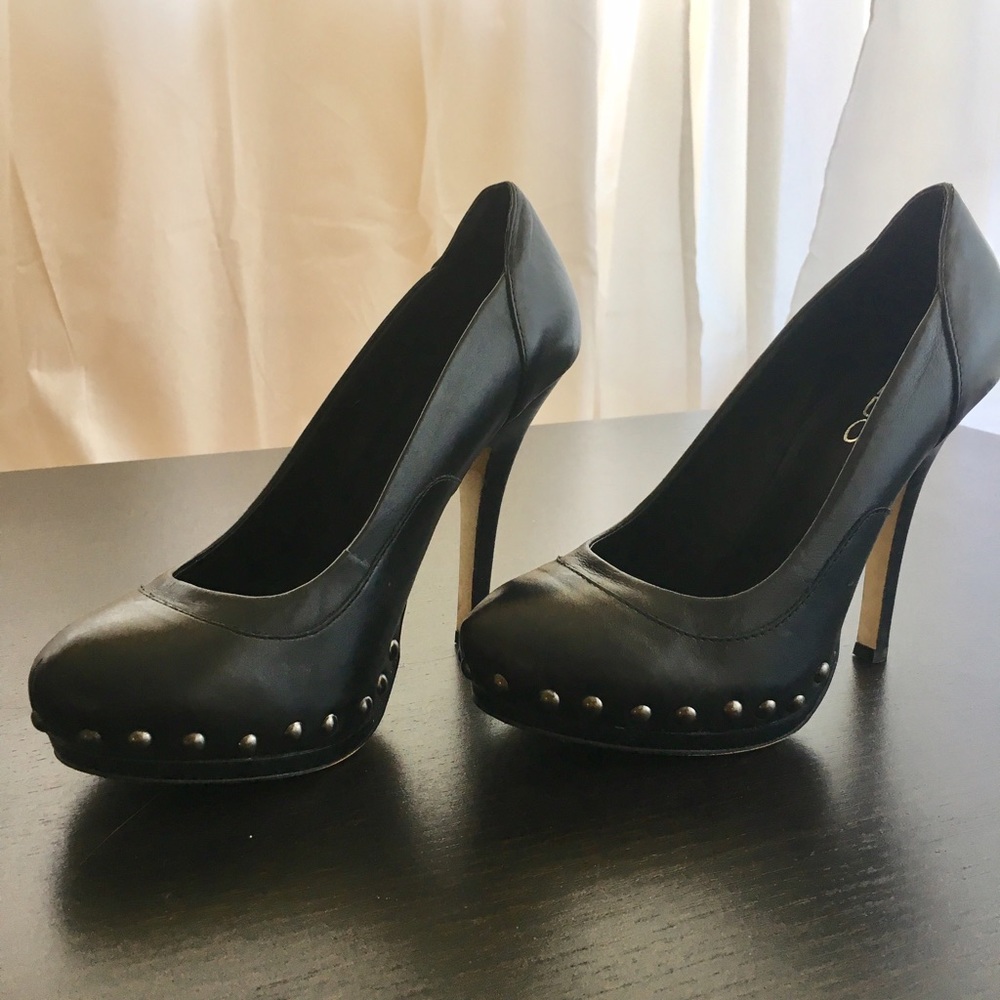 ALDO • Leather Platform Heels w/Studded Forefoot