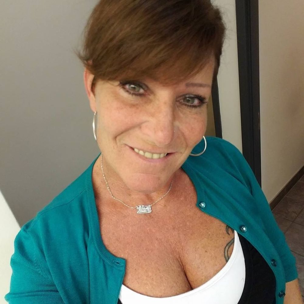 Meet your Posher, Dawn