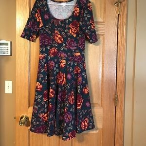 LuLaRoe Nicole Dress Size Large