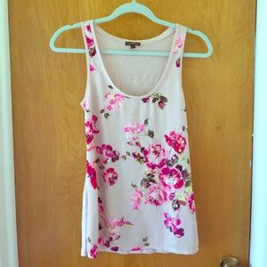 🔴Floral tank top🔴
