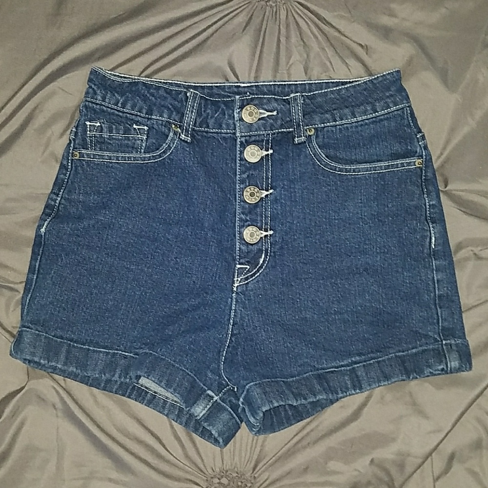 Sexy high waisted shorts