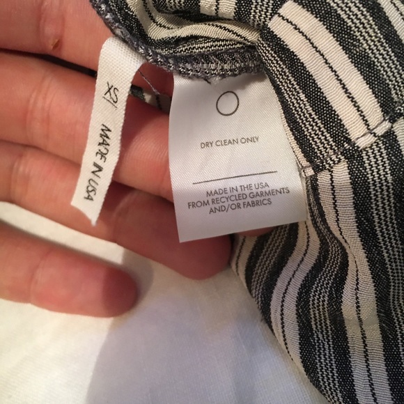 Reformation linen stripped flowing pants - Picture 8 of 8