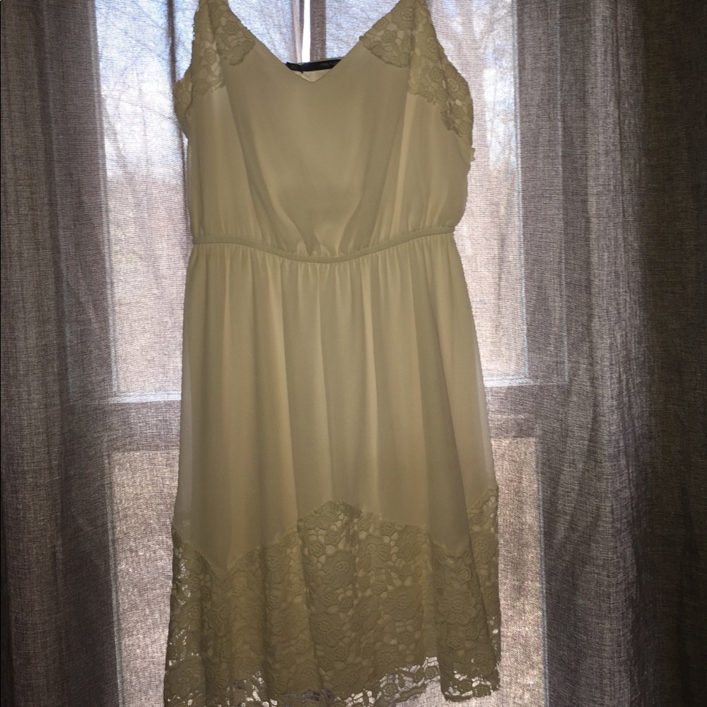 Maurice's white lace dress