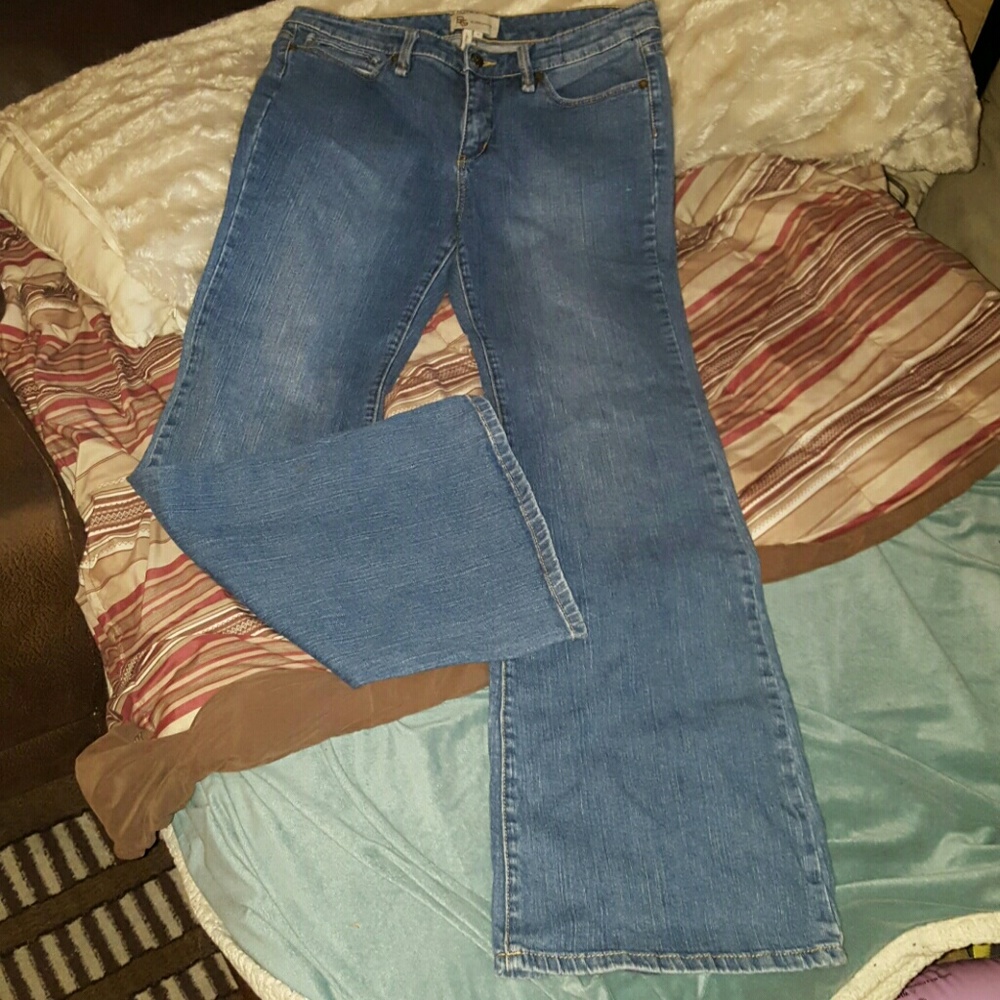 BCBG JEANS SIZE 16 L 34