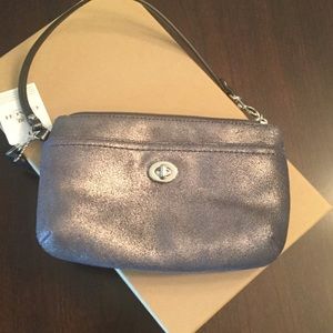 Coach wristlet - gunmetal navy