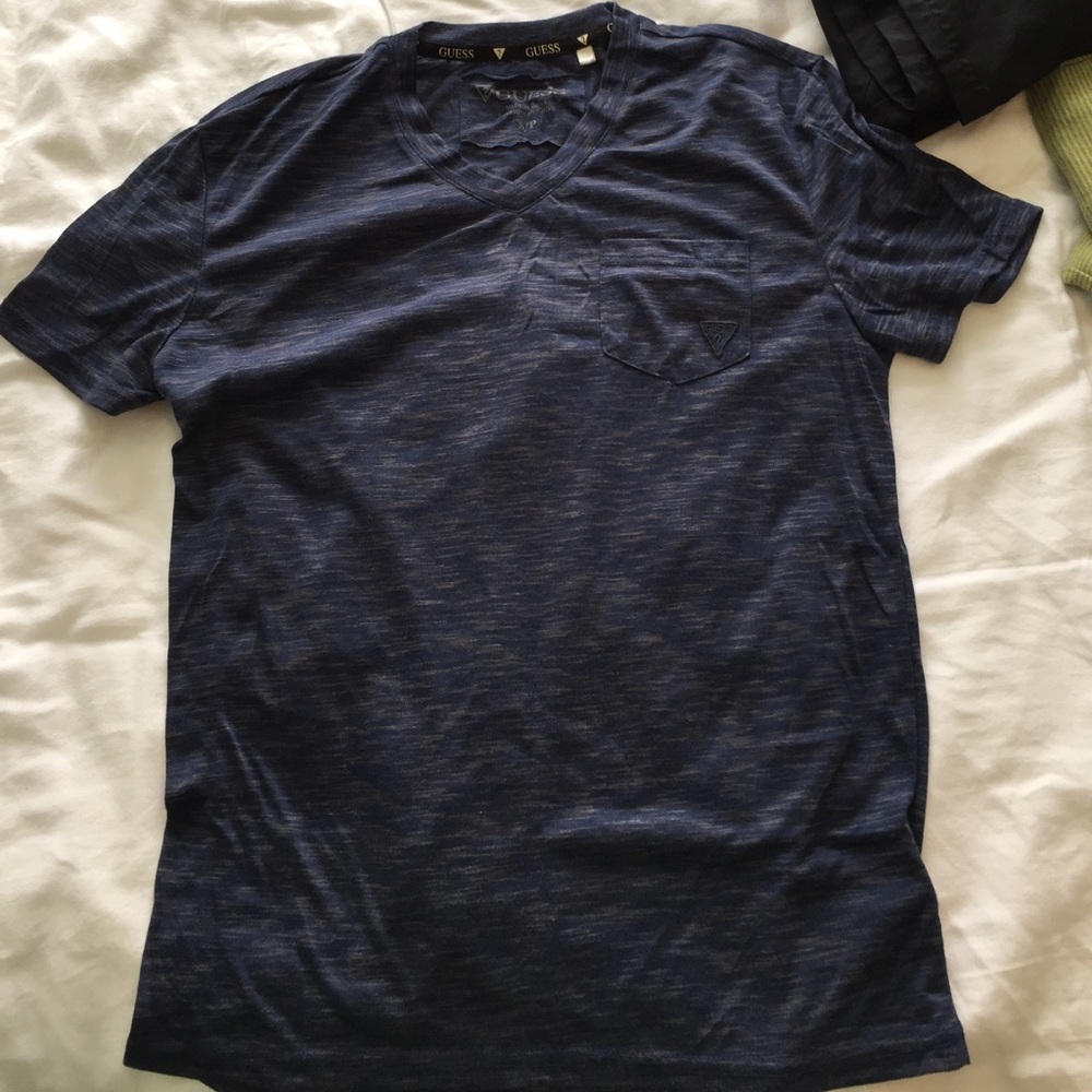 Guess t-shirt