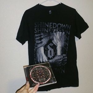 SOLD ON MERC Shinedown concert tee & signed CD!