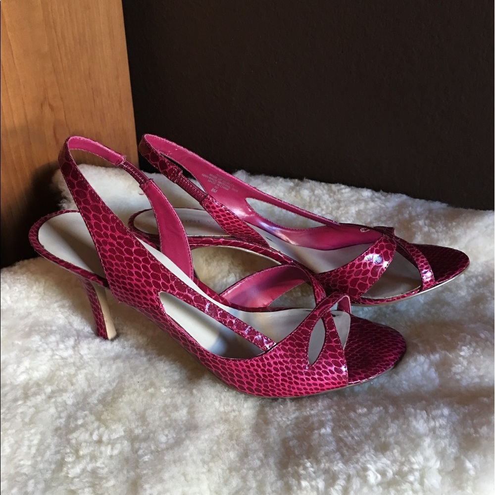 ‼️⭐️SOLD⭐️‼️ Nine West Hot Pink Sling Back Heels