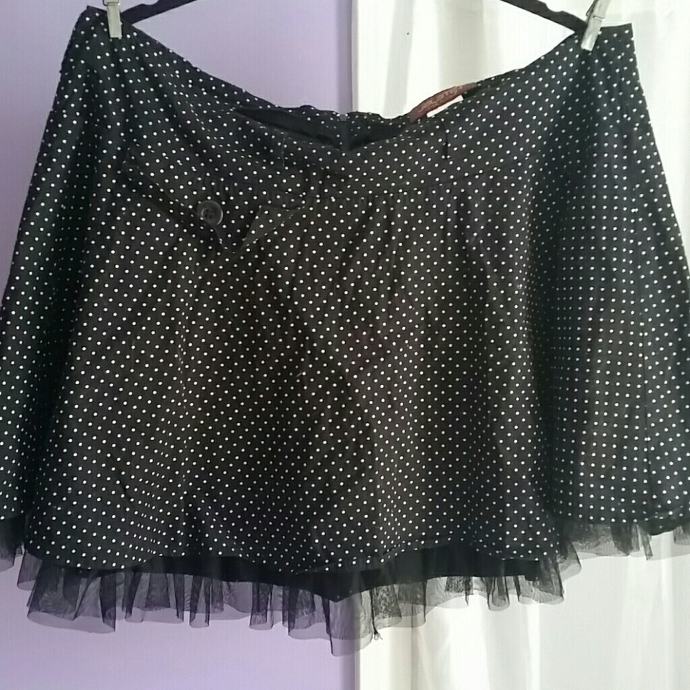 Torrid (Jalate) skirt