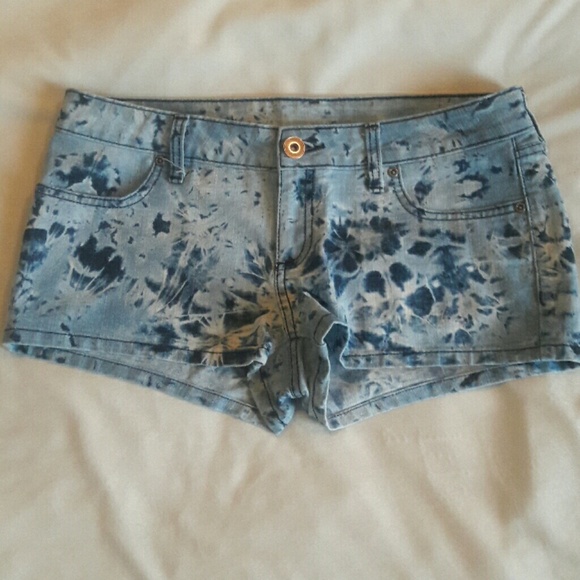Jean shorts Sz 7 - Picture 1 of 1
