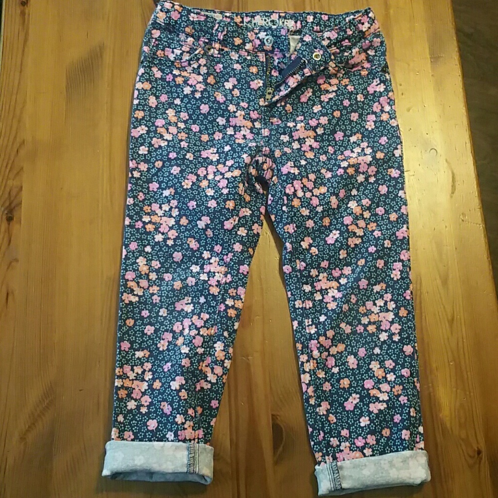 Girls Capris Size 7