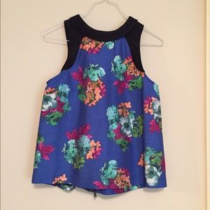 Anthropologie HD in Paris top, size 0 Anthropologie HD in Paris top, size 0