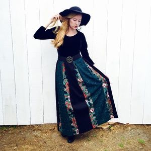 Vintage Velvet Witchy Dress 🍂🌙