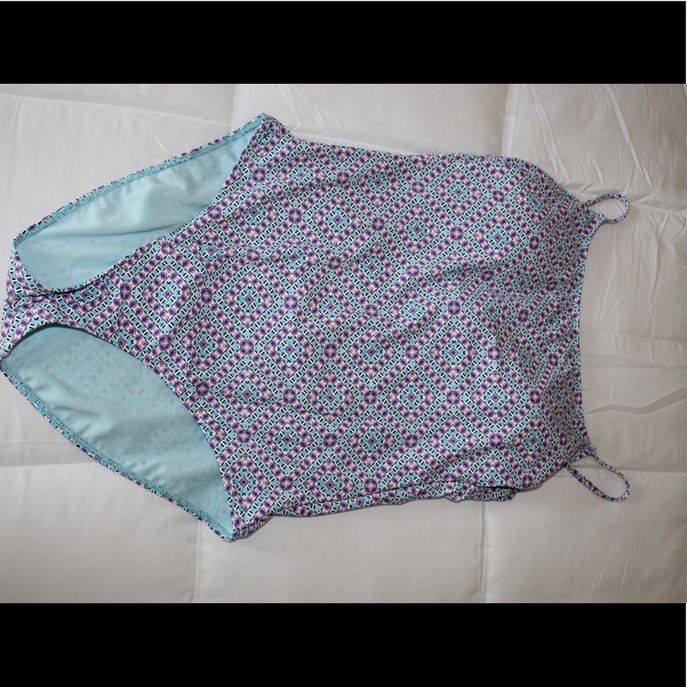 GAP ONE PIECE