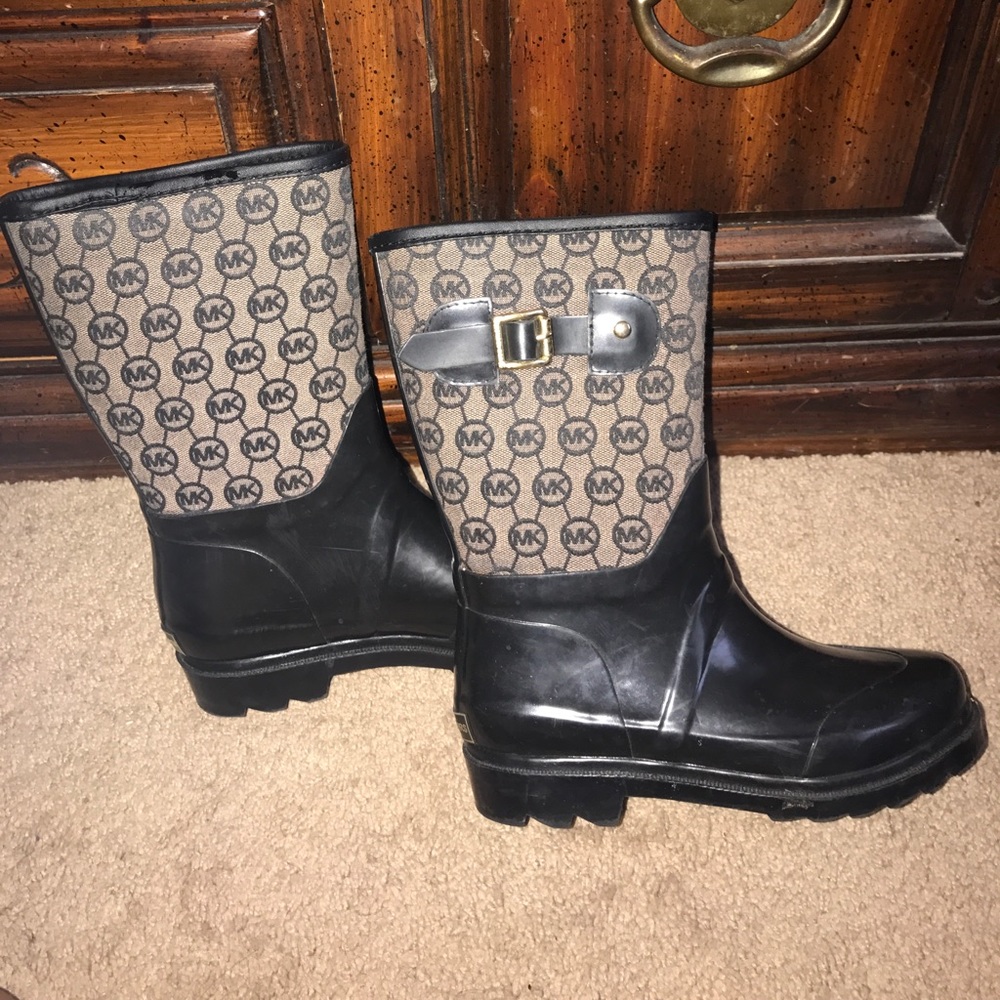 MK rain boots!!!