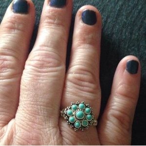 🌜sterling silver ring with turquoise stones🌛