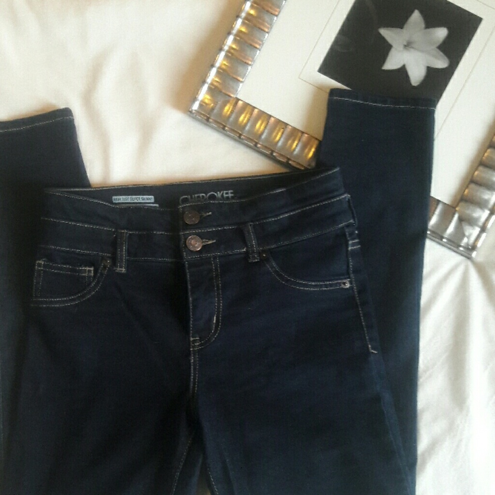 Cherokee high-rise super skinny