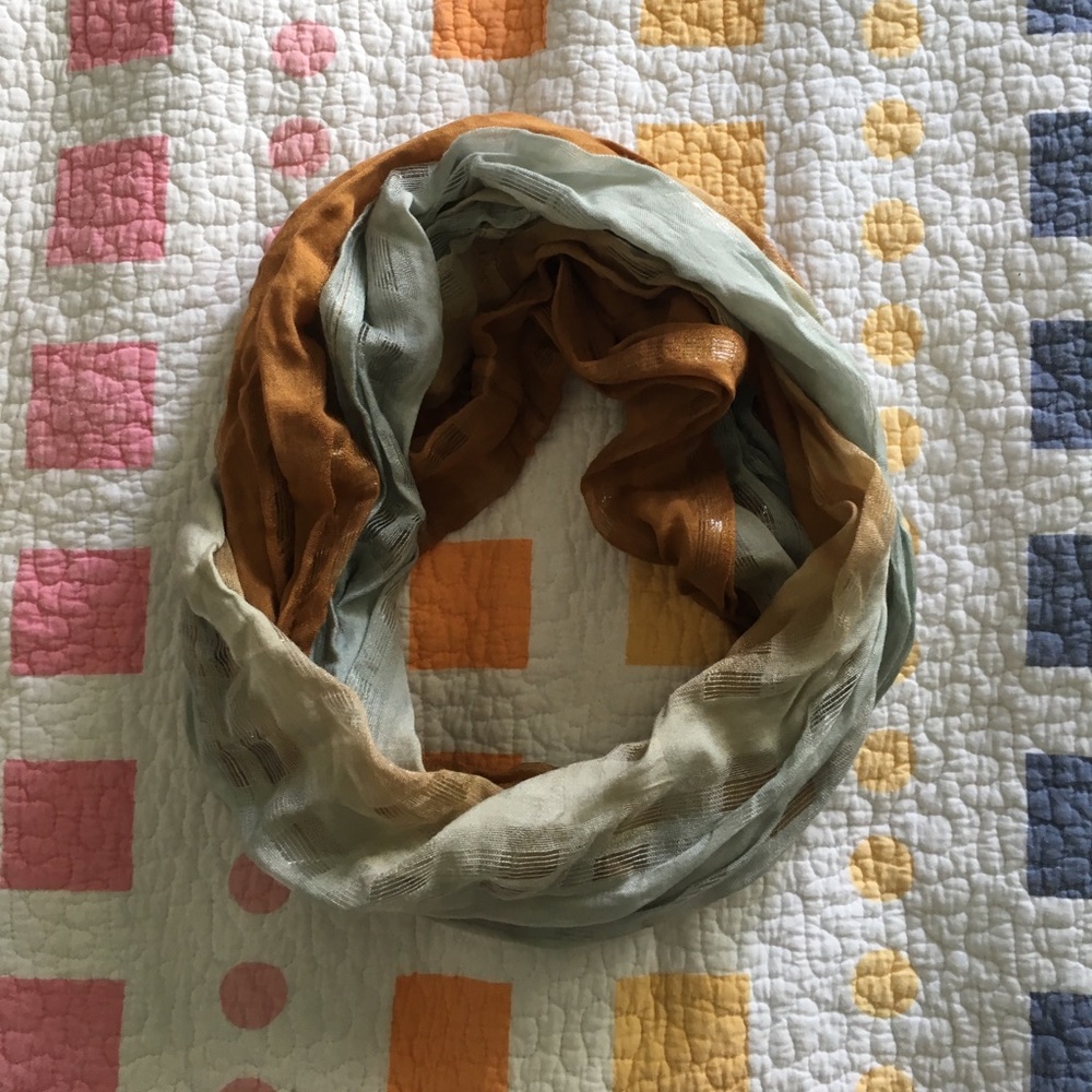 Infinite scarf