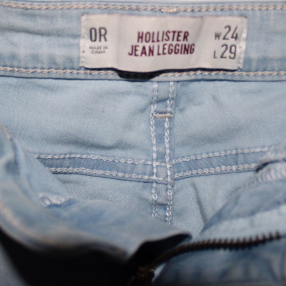 Hollister Jeans - Picture 2 of 2