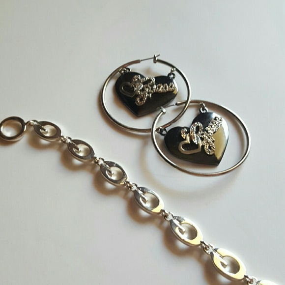 GUESS EARRING N BRACELET NWOT---SILVER - Picture 4 of 4