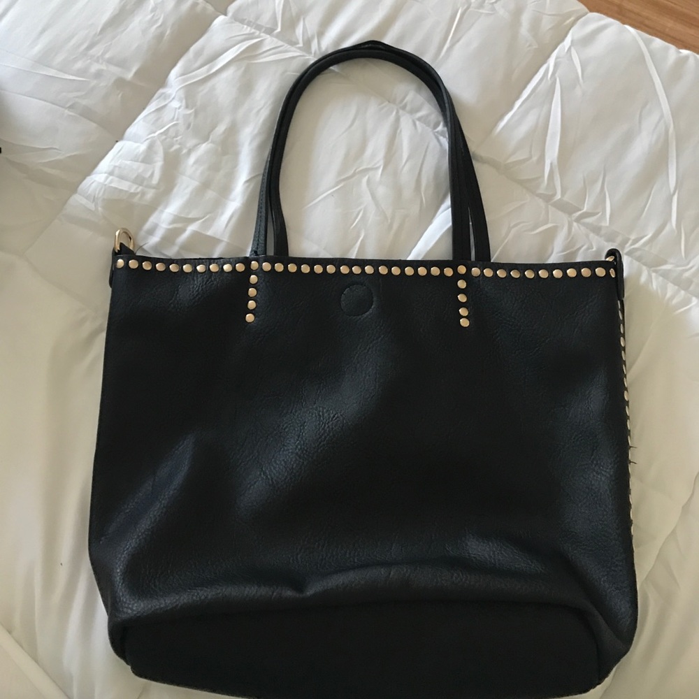 Gold Beaded purse!