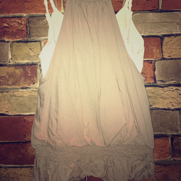 Top - Picture 2 of 3