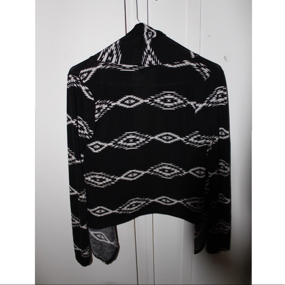 Cardigan - Picture 2 of 3