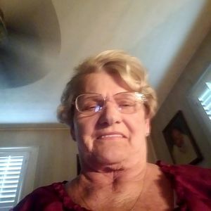 Meet your Posher, Rose