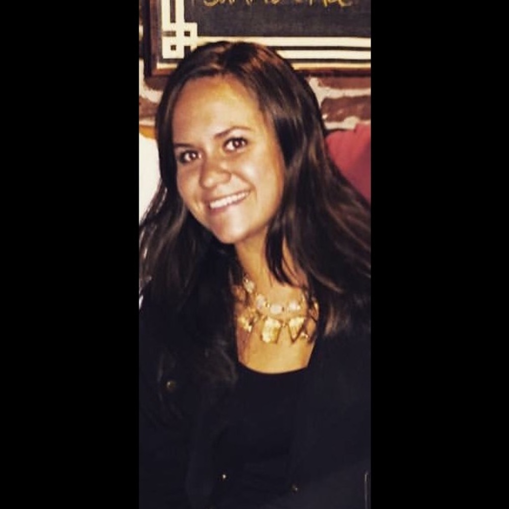 Meet your Posher, Courtney