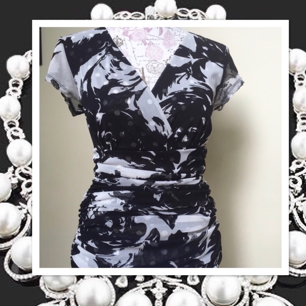 INC Black/ White Sheer Dressy Top.