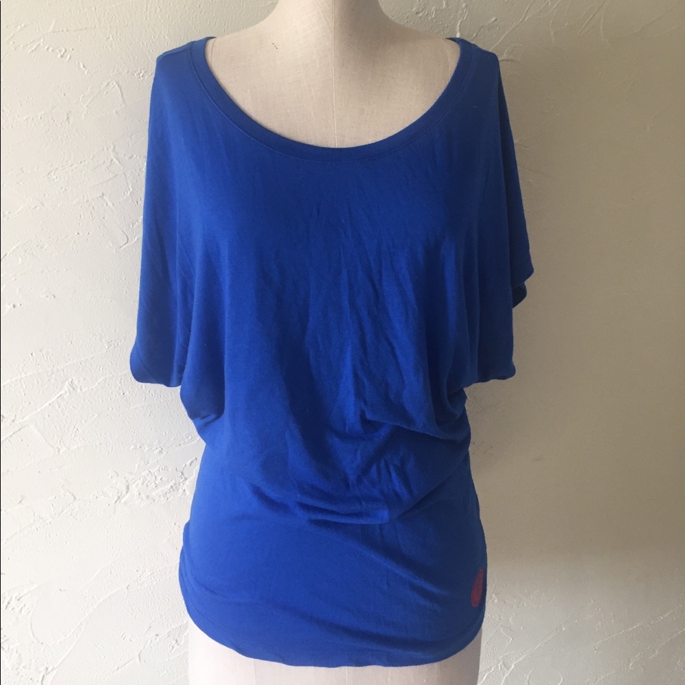 Alo Yoga and Pure Barre blue off shoulder top