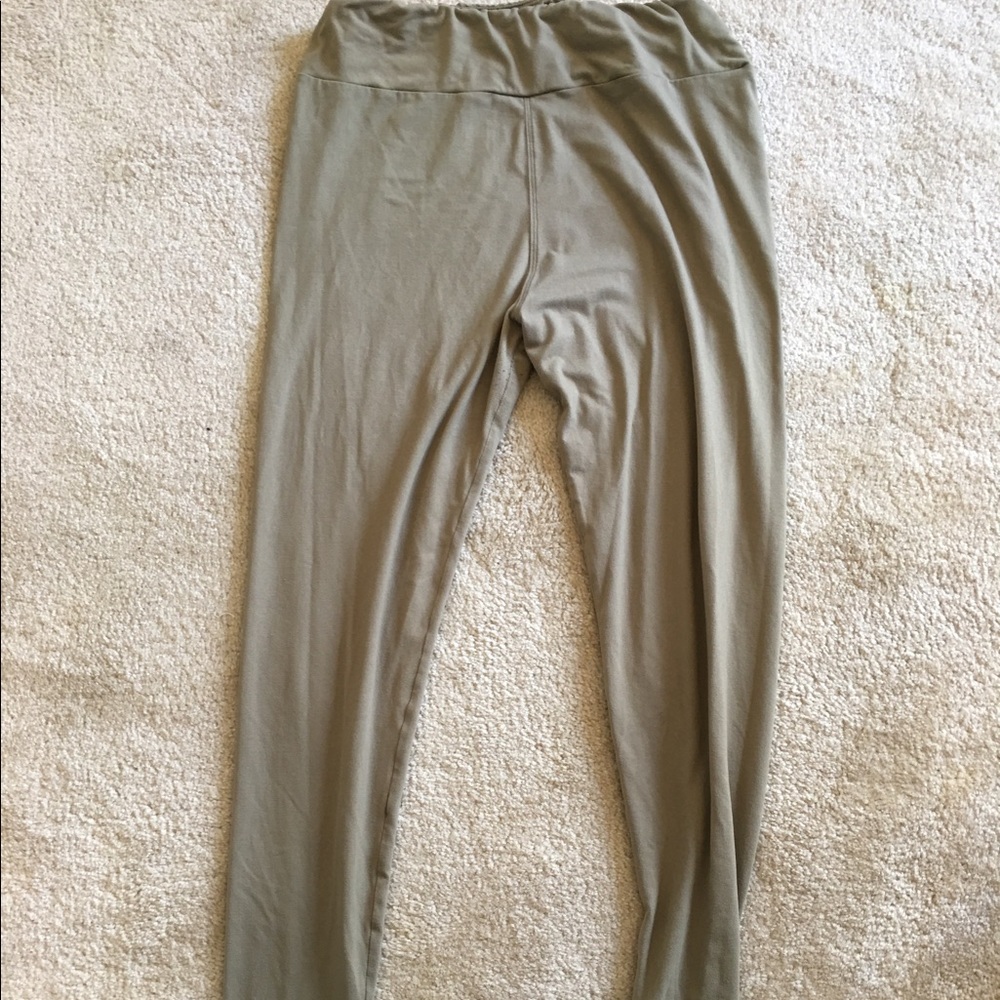 Sage green LulaRoe leggings T & C