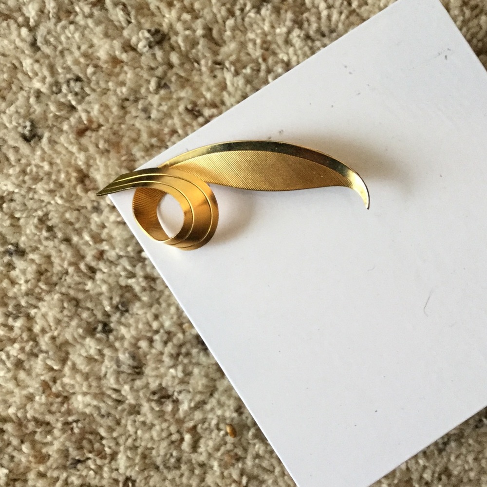 Gold-Plated Hair Accessory
