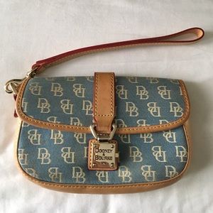 Dooney and Bourke logo wristlet