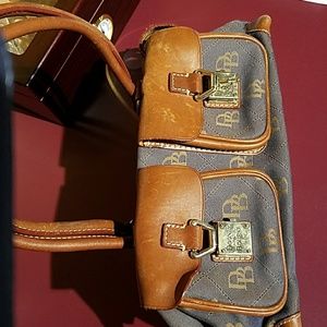 Dooney and Burke Vintage arm bag
