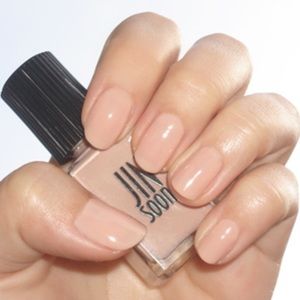 JINsoon Makeup - JINsoon Nostalgia nail lacquer JINsoon Makeup - JINsoon Nostalgia nail lacquer