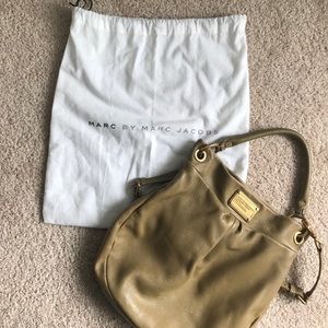 Marc by Marc Jacobs Classic Q - Hillier Hobo Taupe