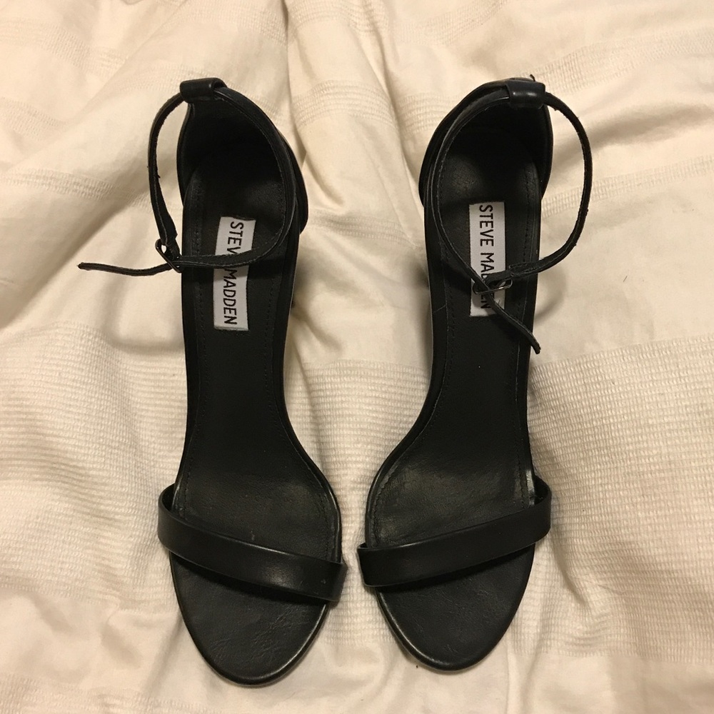 Black Steve Madden Stecy heels