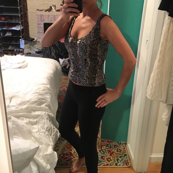 Chetta Rainbow sequen crop tank - Picture 4 of 5