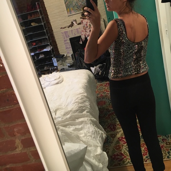 Chetta Rainbow sequen crop tank - Picture 5 of 5