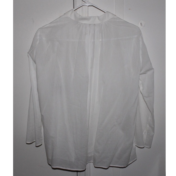 White Blouse - Picture 2 of 4