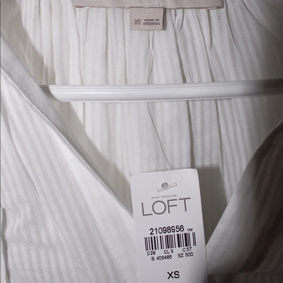 White Blouse - Picture 4 of 4